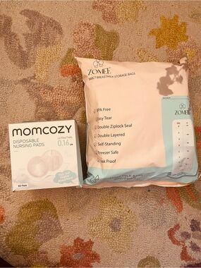 Zomee 360 ct 8oz breastmilk storage bags